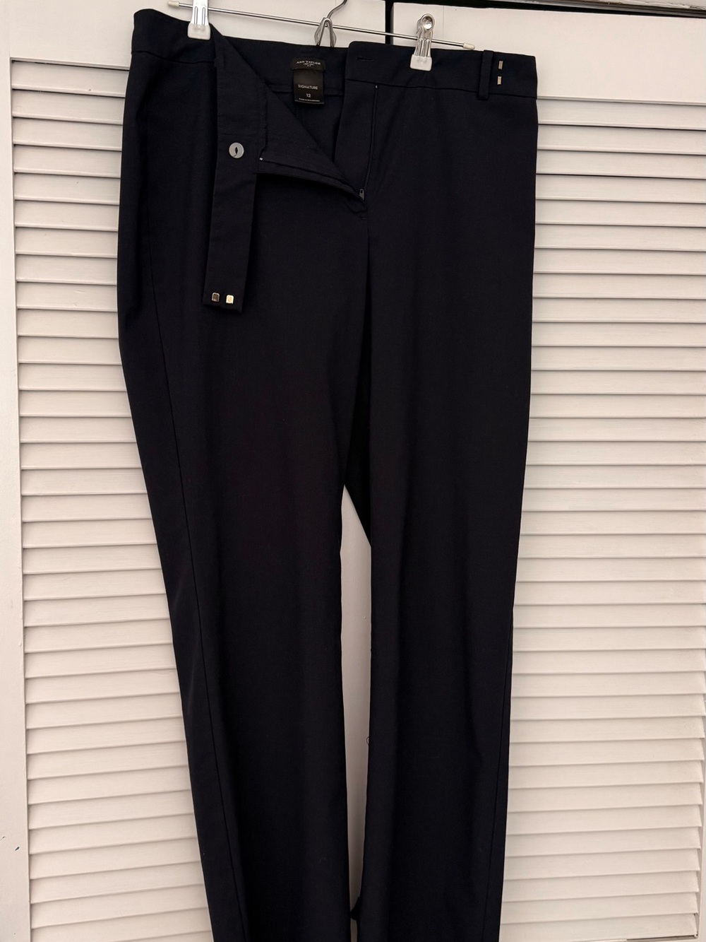 Ann Taylor Black Signature Straight-Leg Dress Pants
